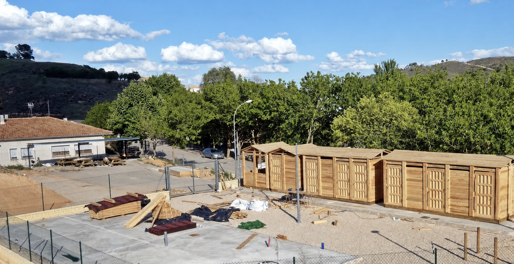 Obras de construcción del camping rural sostenible de Belmontejo